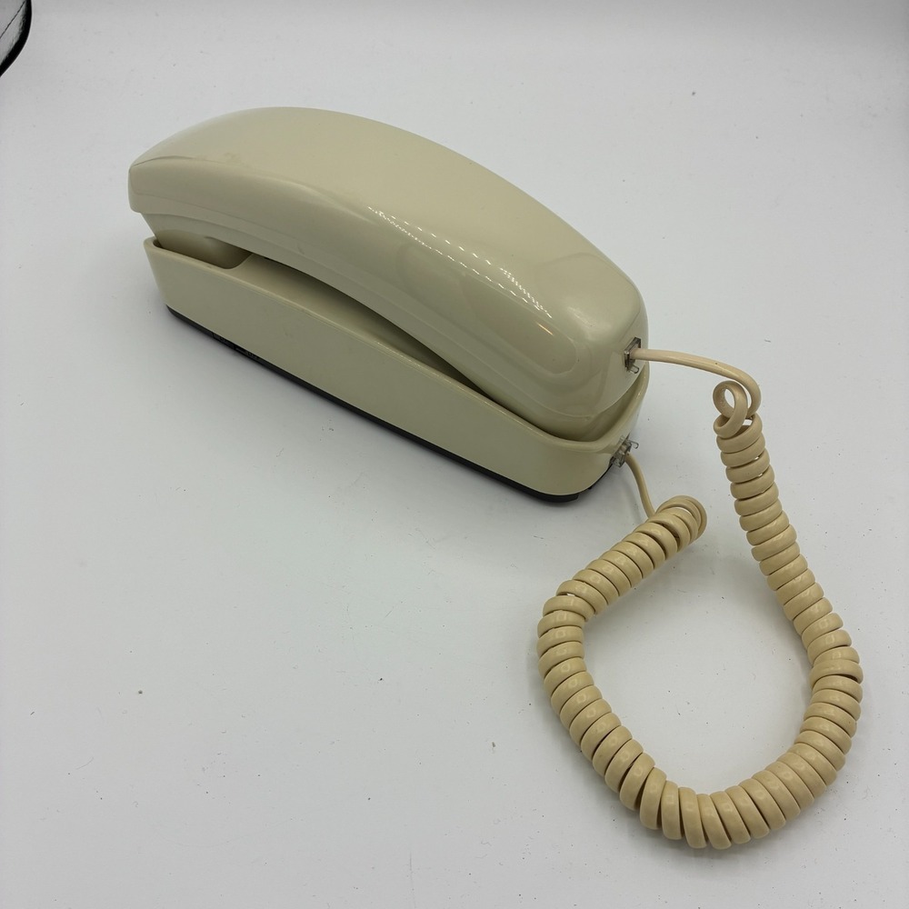 Vintage Southwestern Bell Freedom Phone FC2556AM Sleekline Wall Desk Untested
